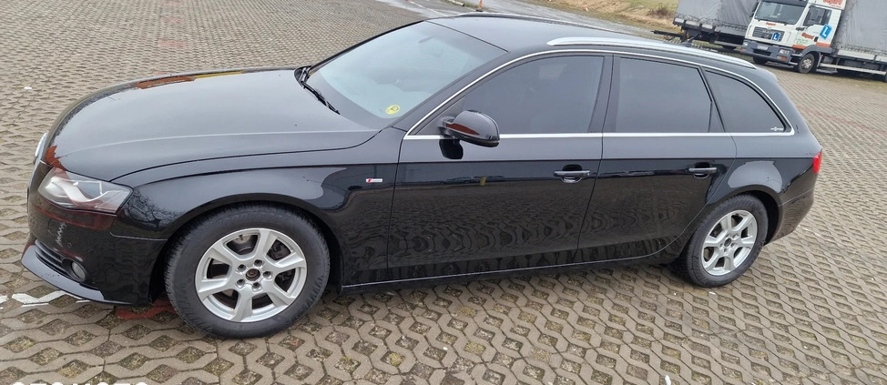 Audi A4 cena 37800 przebieg: 265000, rok produkcji 2011 z Radom małe 92